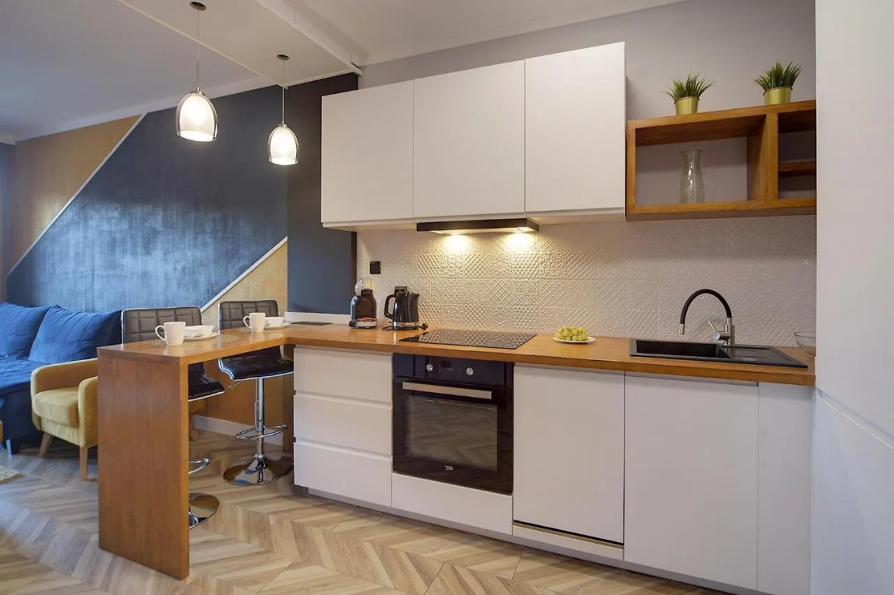 Stylowe I Klimatyczne Apartamenty Sun Seasons 24 W Karpaczu By Noclegi Renters 0*, Karpacz
