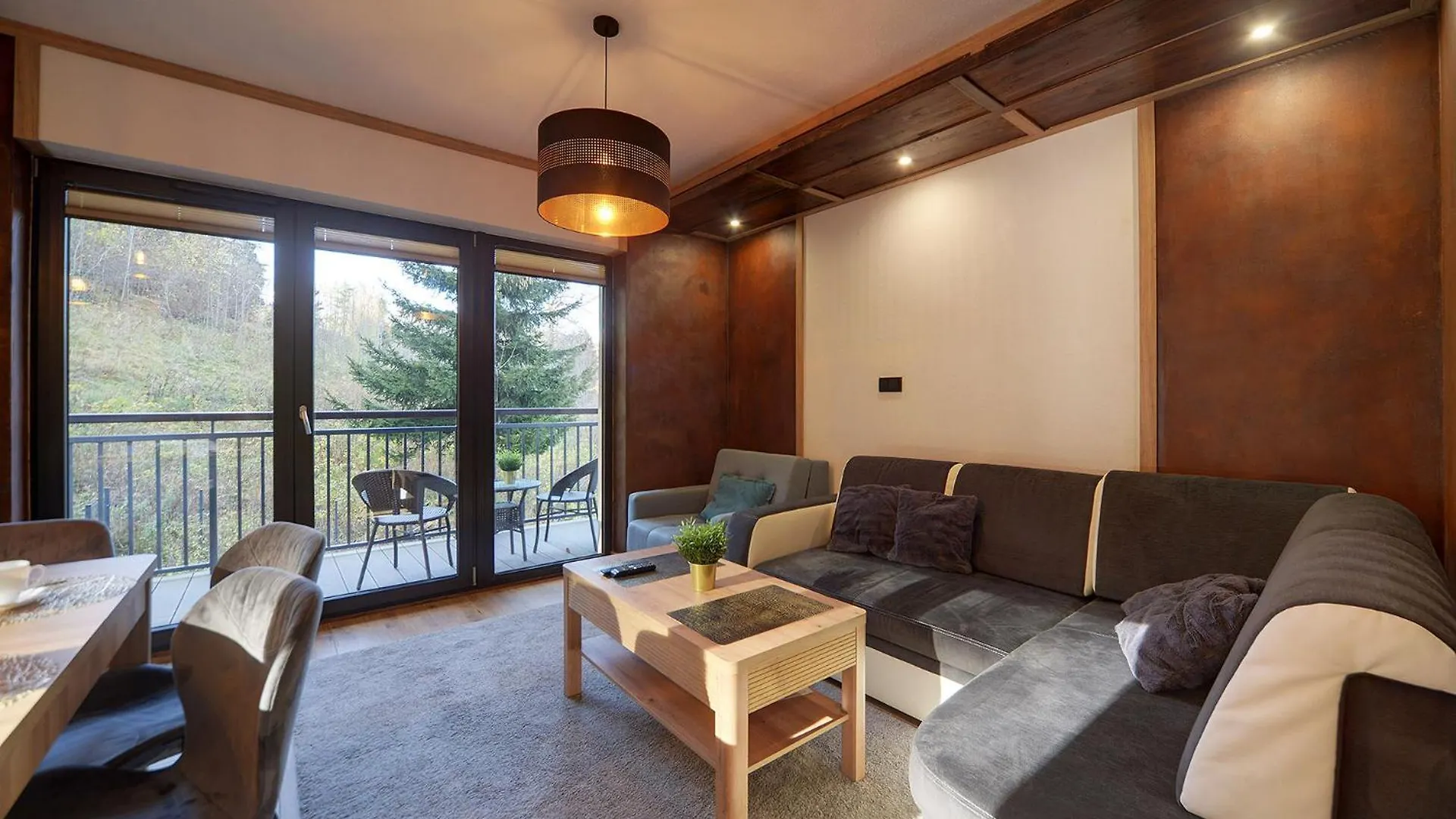 Διαμέρισμα Stylowe I Klimatyczne Apartamenty Sun Seasons 24 W Karpaczu By Noclegi Renters